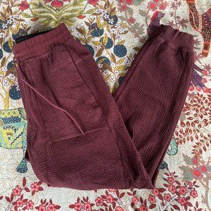 Lululemon At Ease Jogger Heathered Burgandy - Med